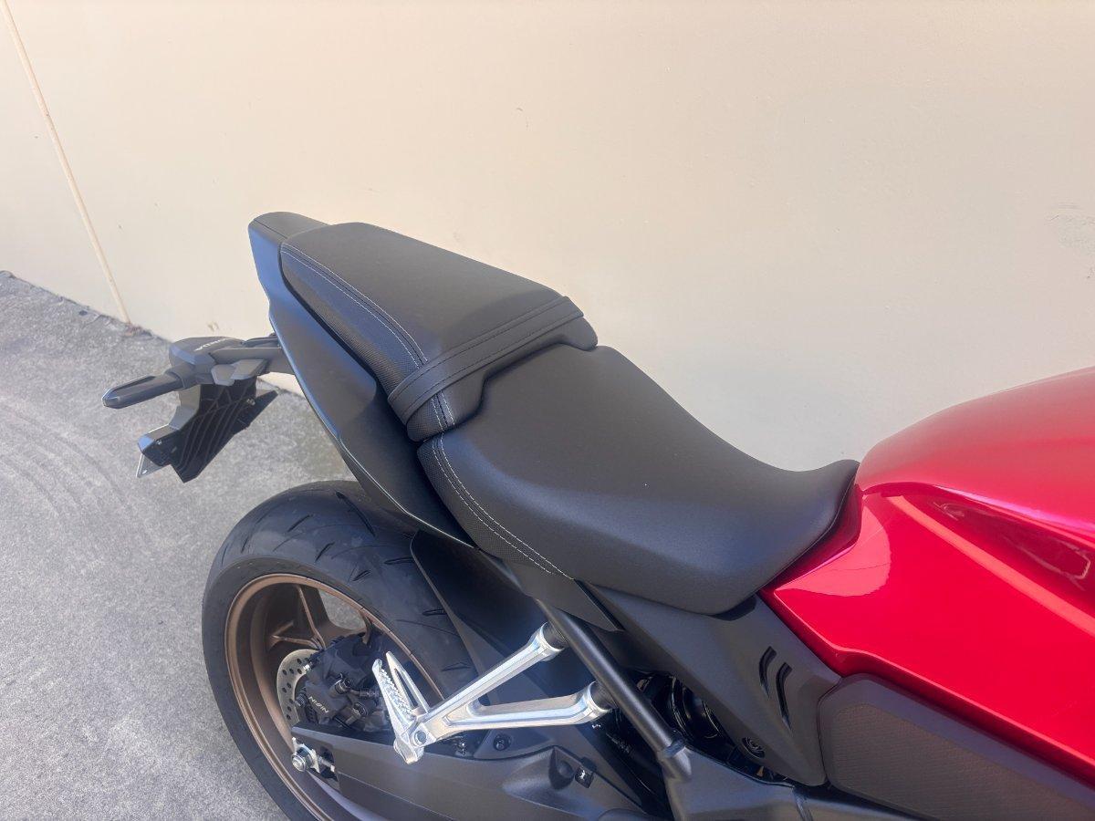 2025 HONDA CB650R SPORTS