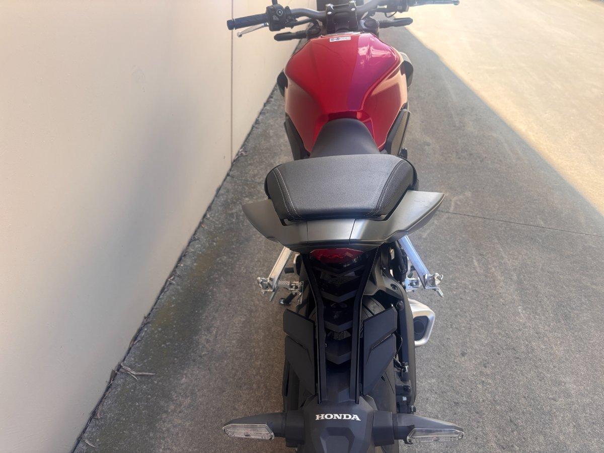 2025 HONDA CB650R SPORTS