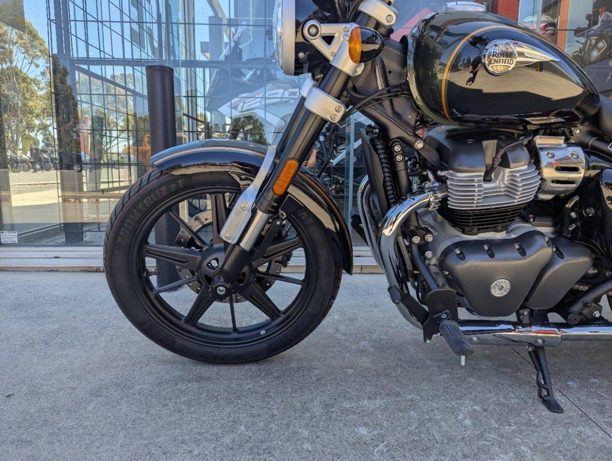 2026 ROYAL ENFIELD SUPER METEOR 650 ROAD