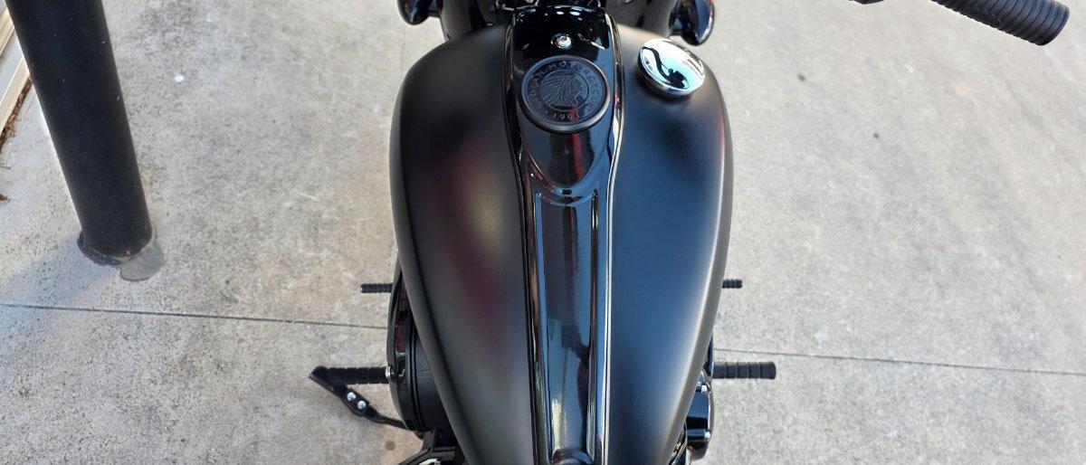 2023 INDIAN PURSUIT DARK HORSE PREMIUM ROAD