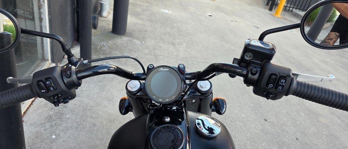 2023 INDIAN PURSUIT DARK HORSE PREMIUM ROAD