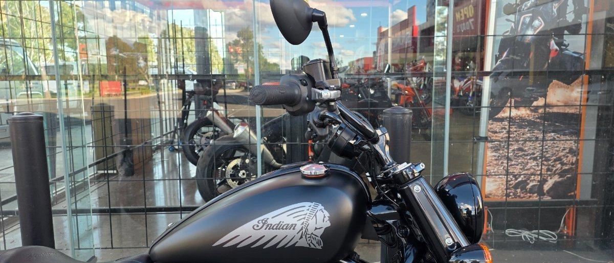 2023 INDIAN PURSUIT DARK HORSE PREMIUM ROAD