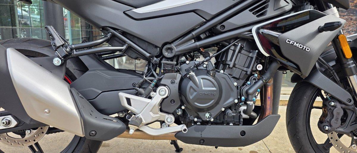2024 CF MOTO 450 NK ROAD