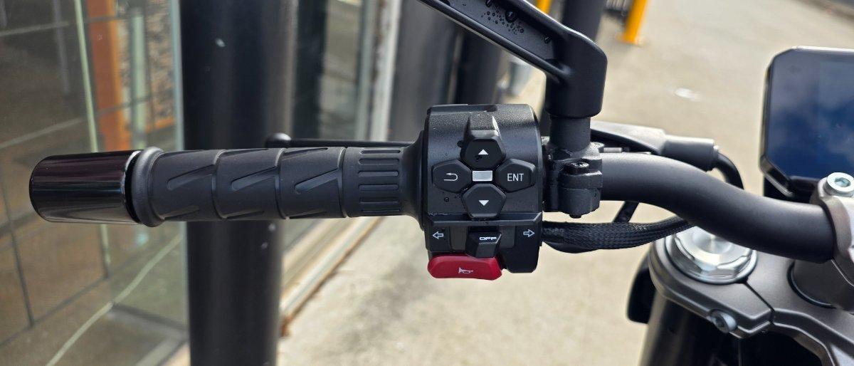 2024 CF MOTO 450 NK ROAD
