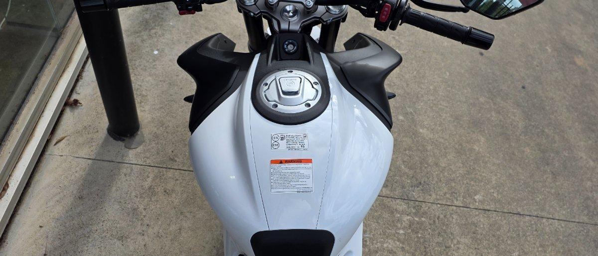 2024 CF MOTO 450 NK ROAD