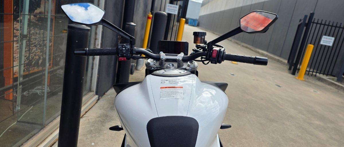 2024 CF MOTO 450 NK ROAD