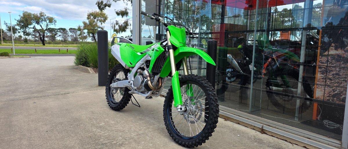 2025 KAWASAKI KX450 MOTOCROSS