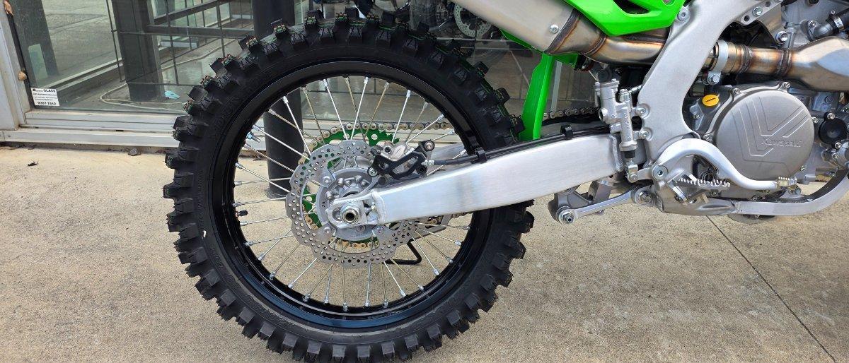 2025 KAWASAKI KX450 MOTOCROSS