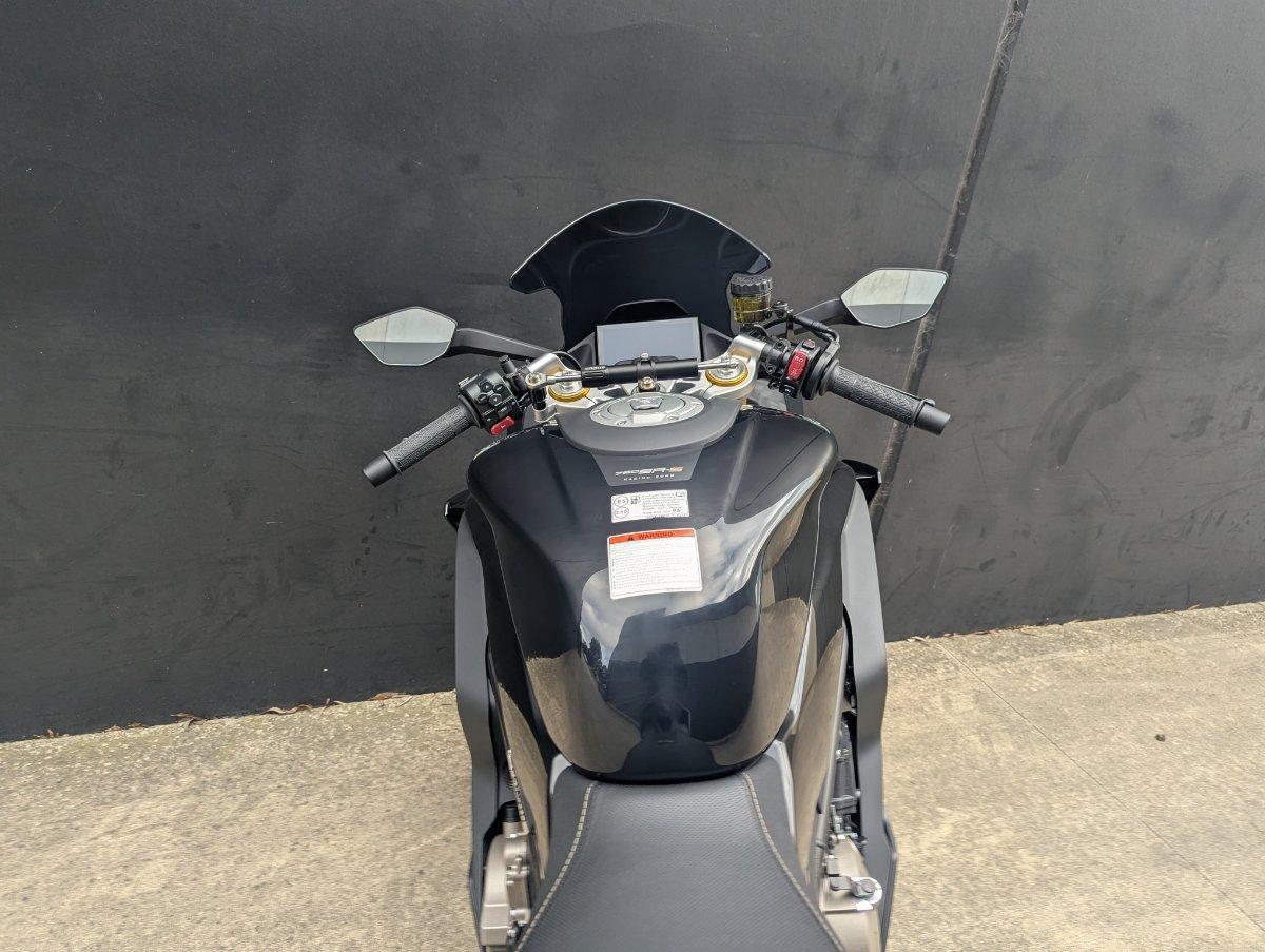 2026 CF MOTO 750 SR S ROAD