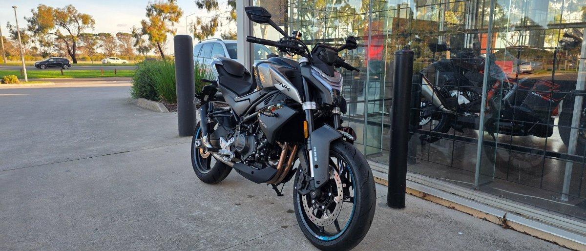 2024 CF MOTO 450 NK ROAD