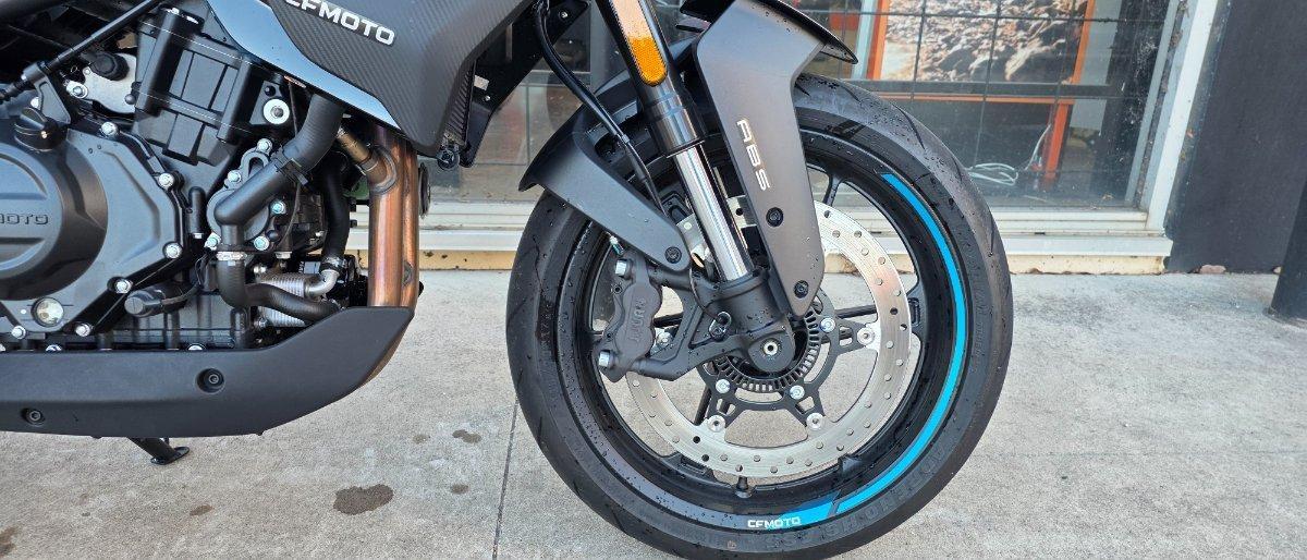 2024 CF MOTO 450 NK ROAD