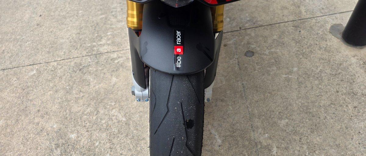 2024 APRILIA RSV4 SPORTS