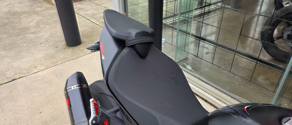 2024 APRILIA RSV4 SPORTS