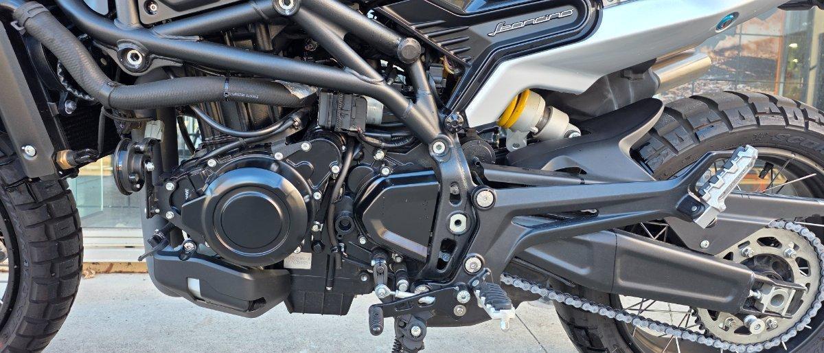 2022 BENELLI LEONCINO 800 TRAIL ROAD