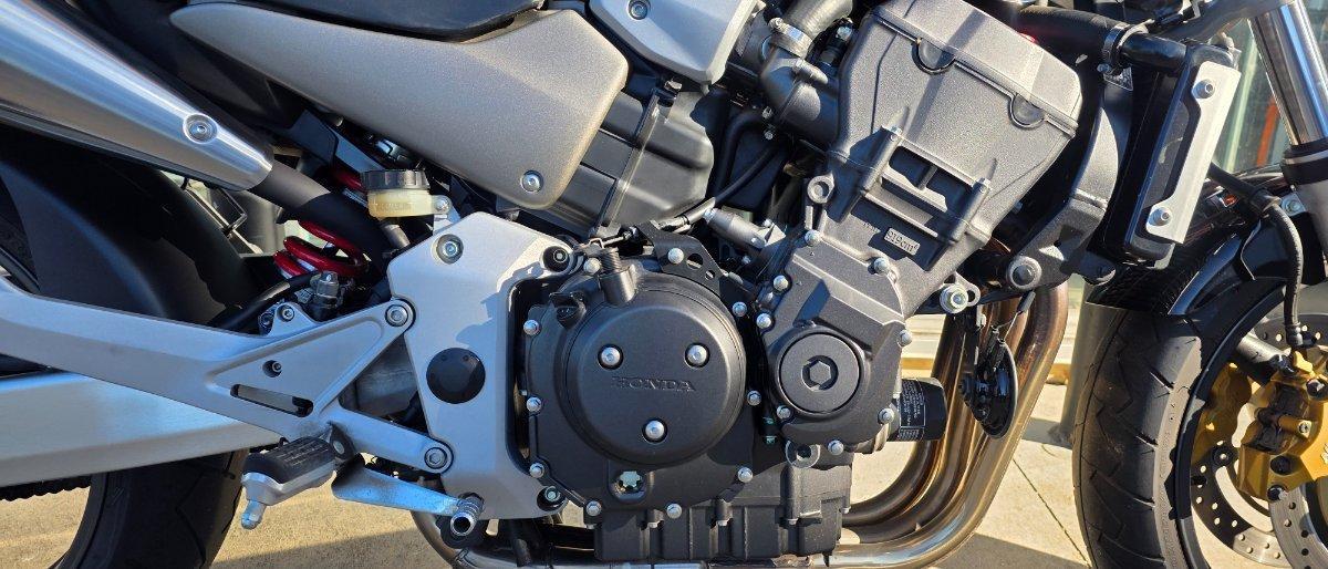 2007 HONDA CB900F HORNET ROAD
