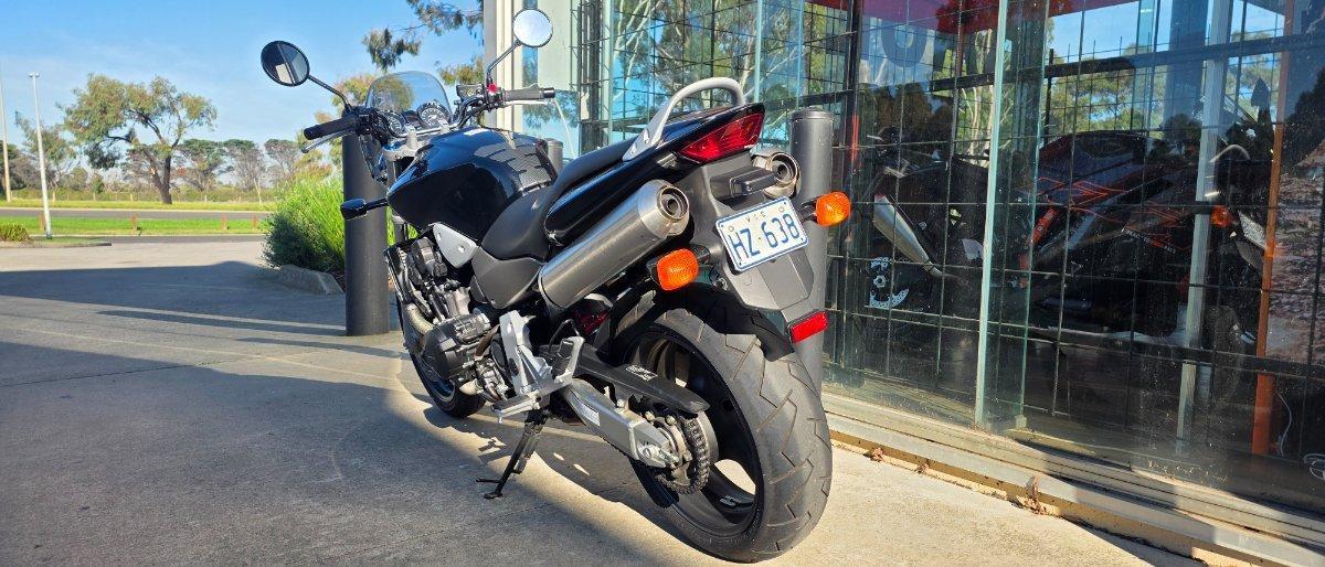 2007 HONDA CB900F HORNET ROAD