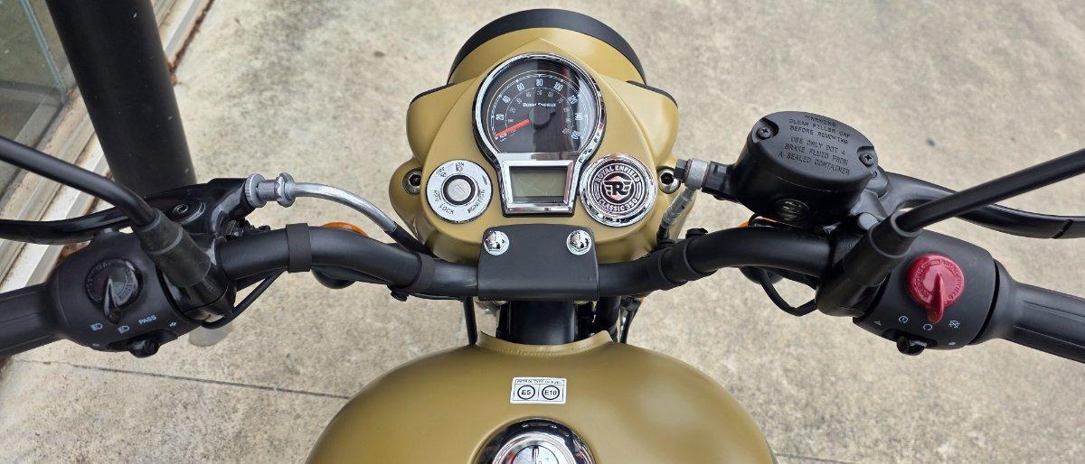 2025 ROYAL ENFIELD CLASSIC 350 SIGNALS ROAD