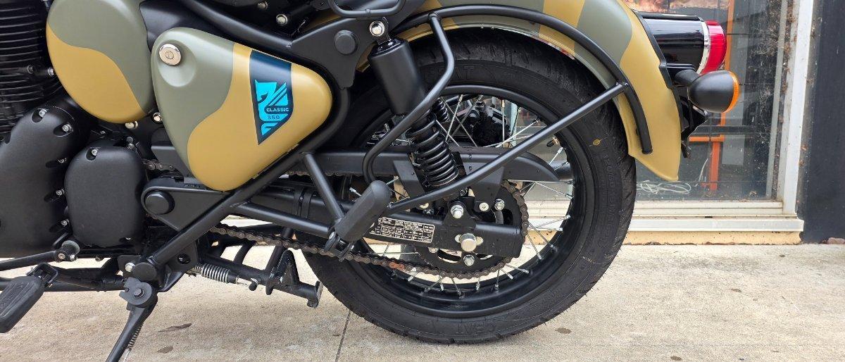 2025 ROYAL ENFIELD CLASSIC 350 SIGNALS ROAD