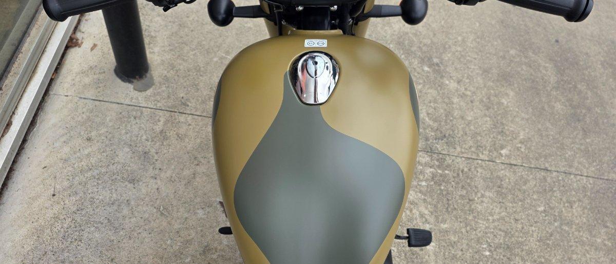 2025 ROYAL ENFIELD CLASSIC 350 SIGNALS ROAD