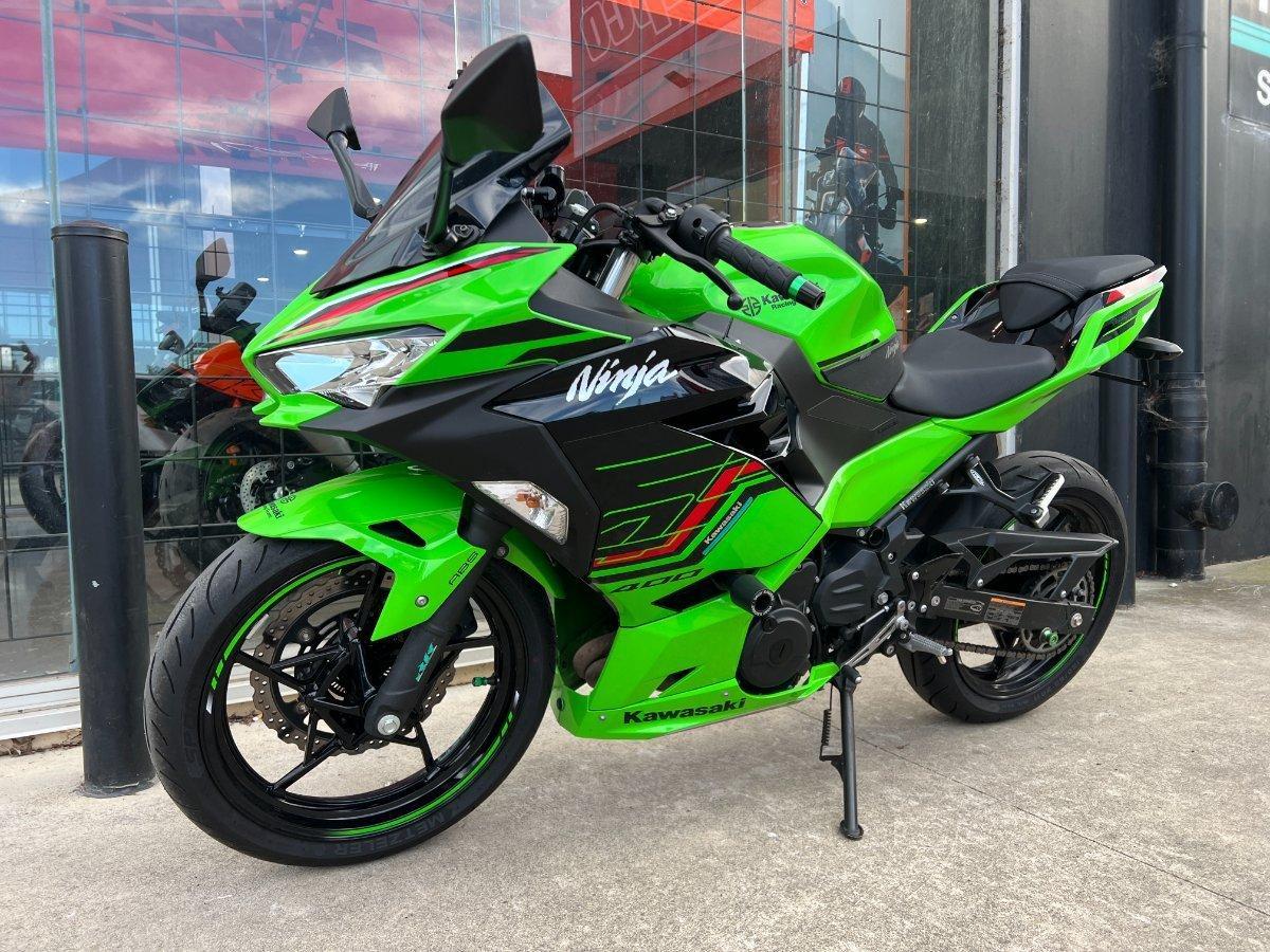 2023 KAWASAKI NINJA 400 SE SPORTS