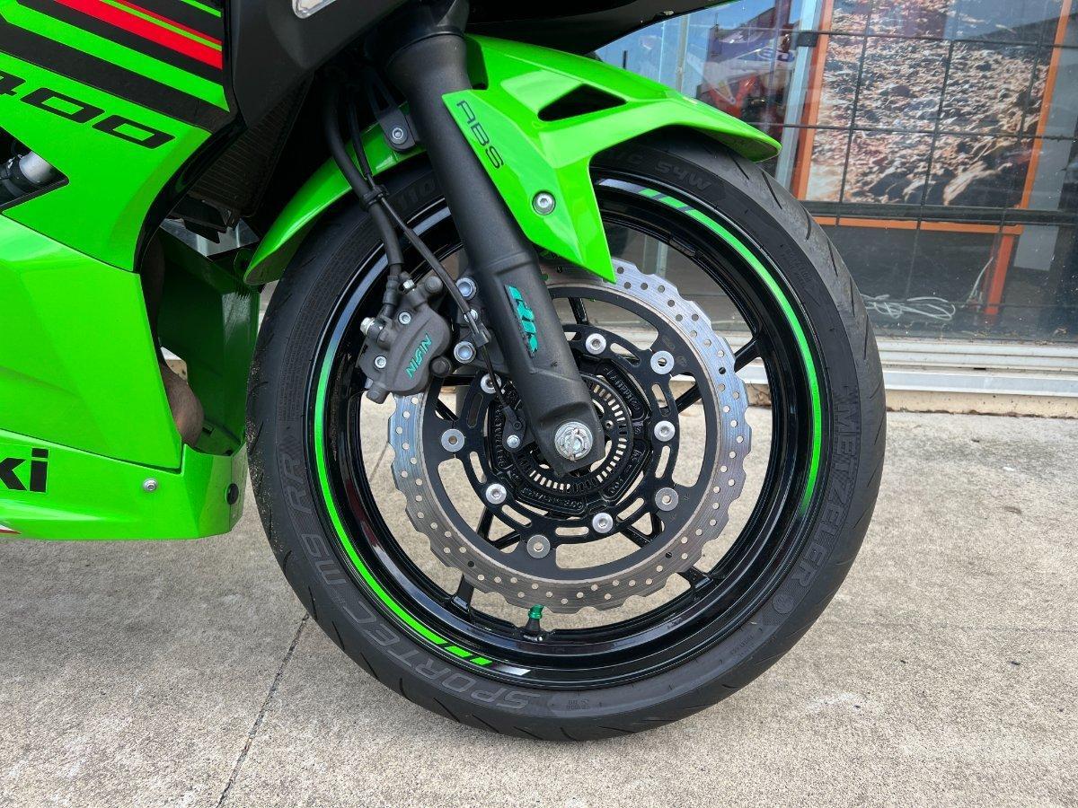 2023 KAWASAKI NINJA 400 SE SPORTS