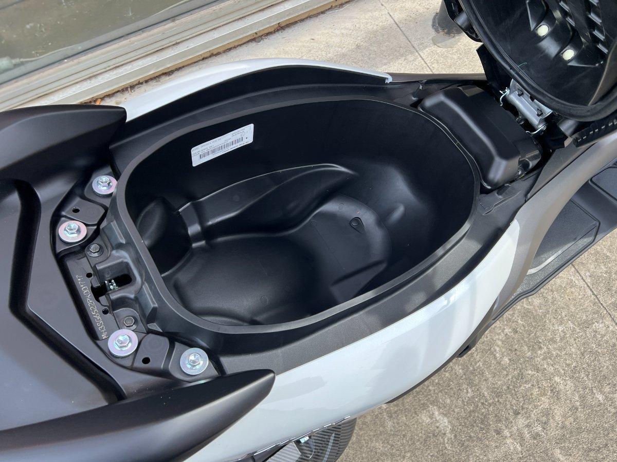 2023 YAMAHA NMAX 155 (GPD155A) SCOOTER