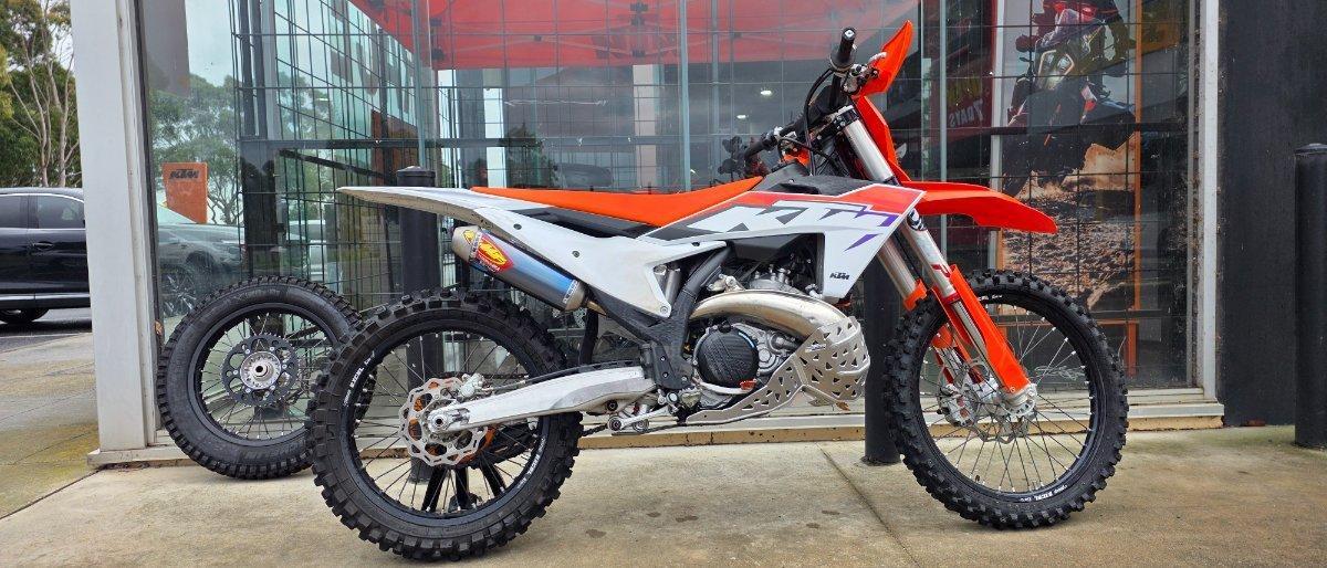 2023 KTM 300 SX MOTOCROSS