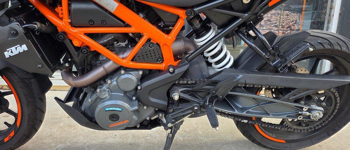 2023 KTM 390 DUKE ROAD