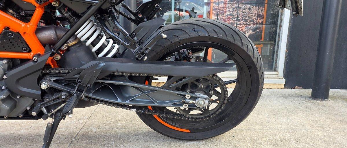 2023 KTM 390 DUKE ROAD