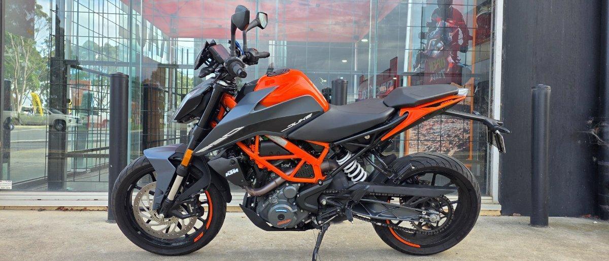 2023 KTM 390 DUKE ROAD