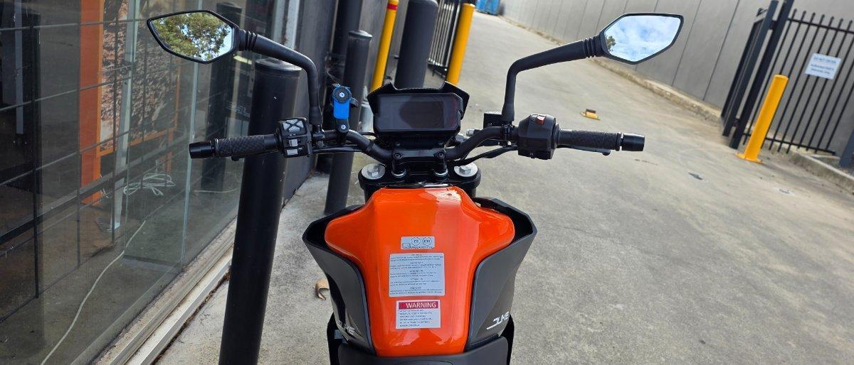 2023 KTM 390 DUKE ROAD