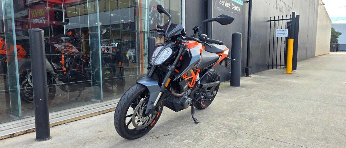 2023 KTM 390 DUKE ROAD