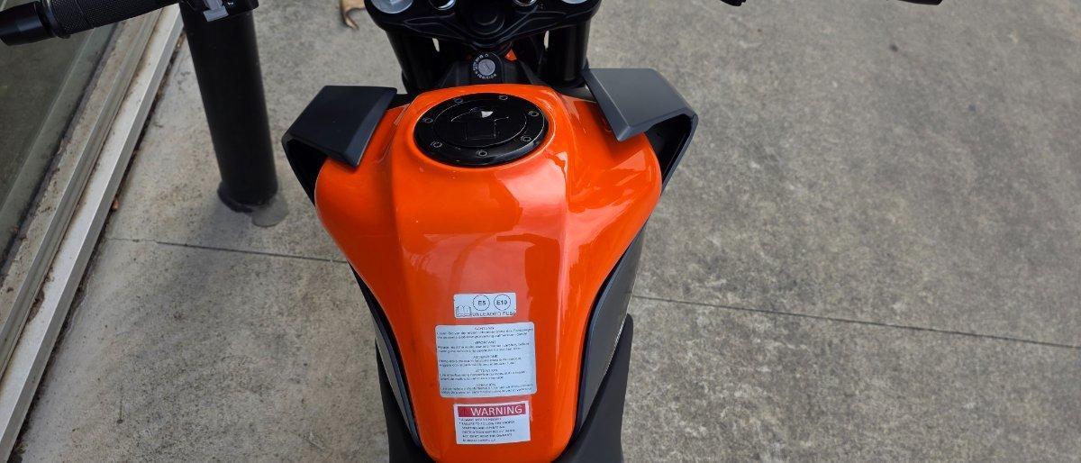 2023 KTM 390 DUKE ROAD