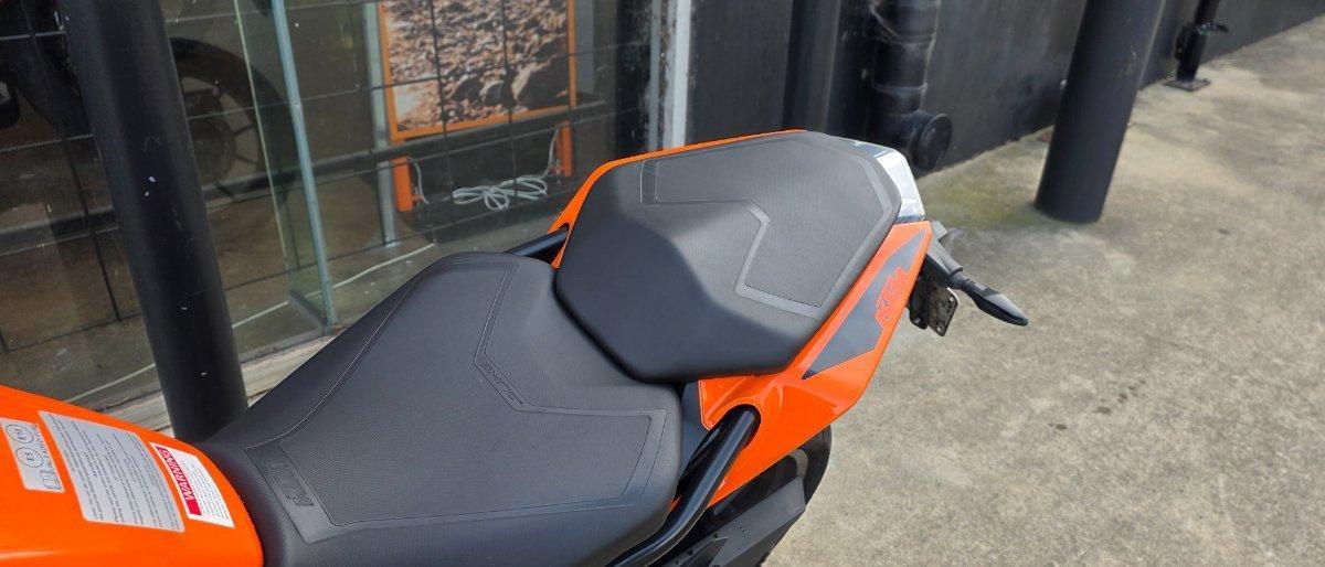 2023 KTM 390 DUKE ROAD