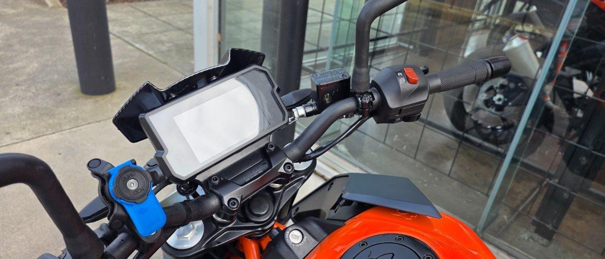 2023 KTM 390 DUKE ROAD