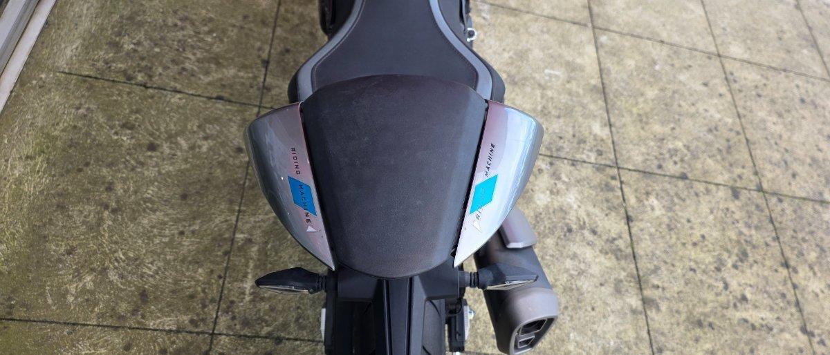 2025 CF MOTO 450 NK ROAD