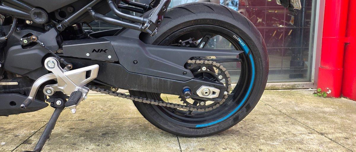 2025 CF MOTO 450 NK ROAD