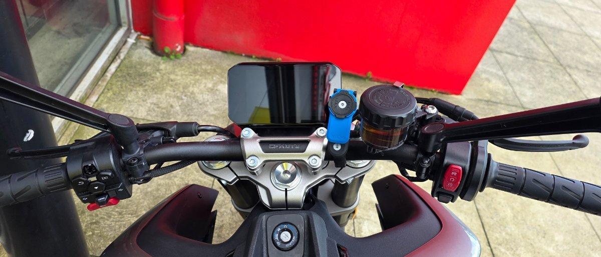 2025 CF MOTO 450 NK ROAD