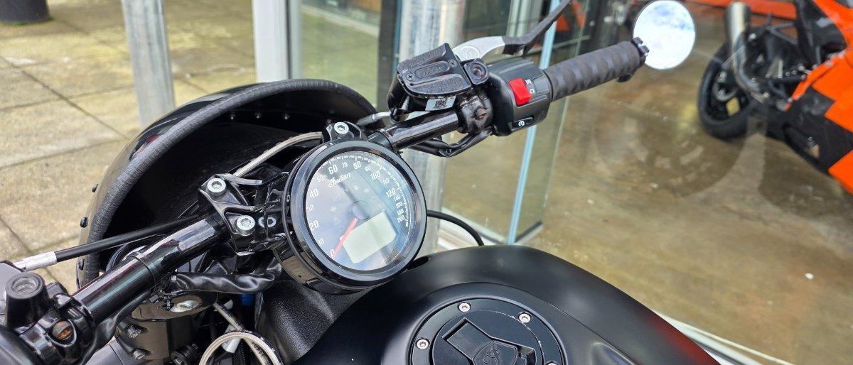 2021 INDIAN SCOUT BOBBER CRUISER