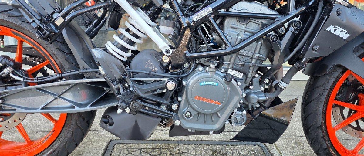 2021 KTM 200 DUKE ROAD