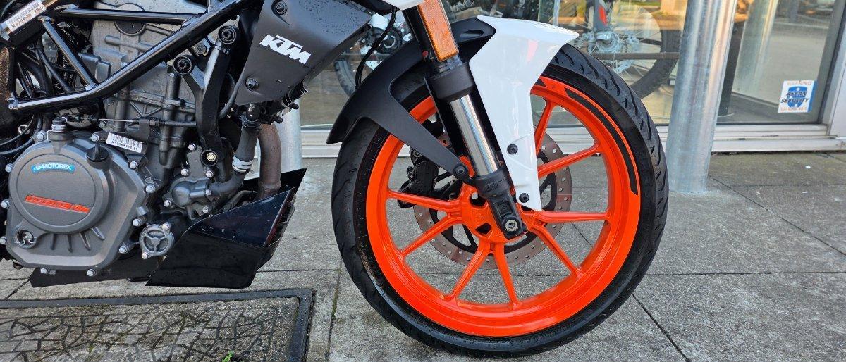 2021 KTM 200 DUKE ROAD