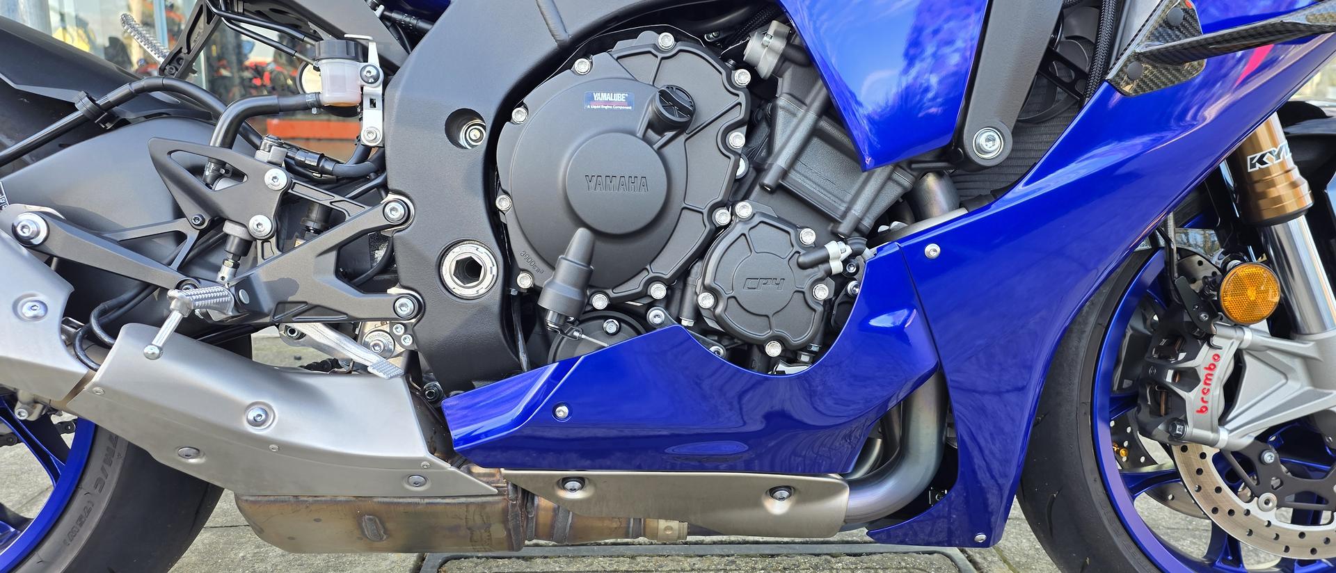 2025 YAMAHA YZF-R1 SPORTS