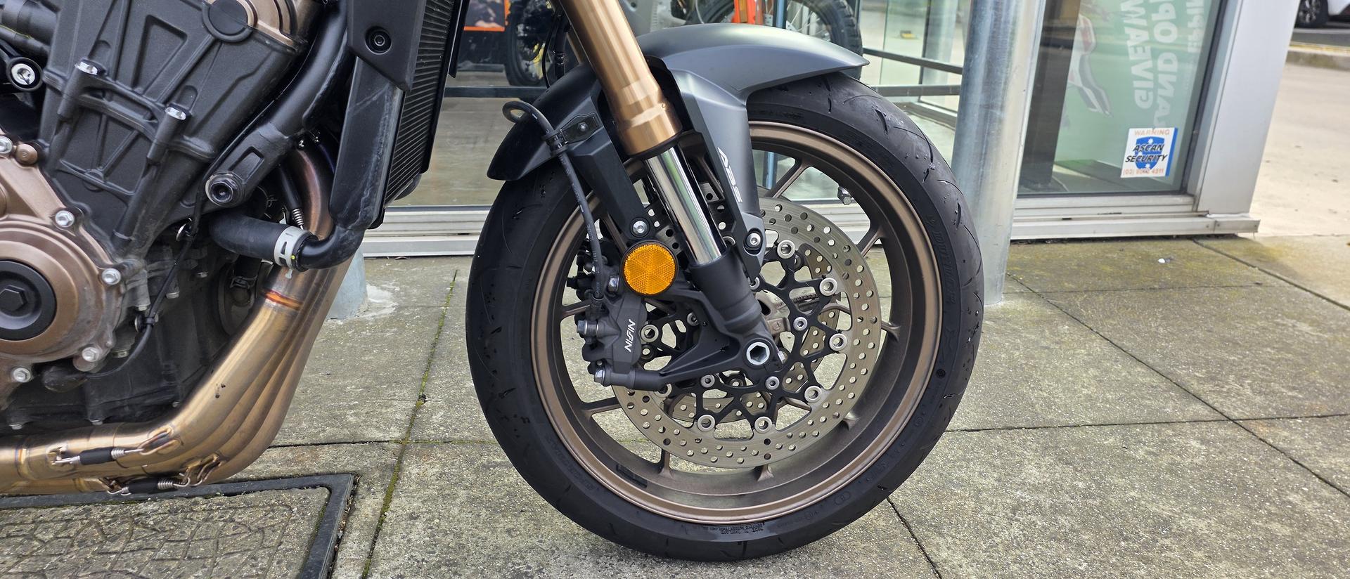 2025 HONDA CB650R SPORTS