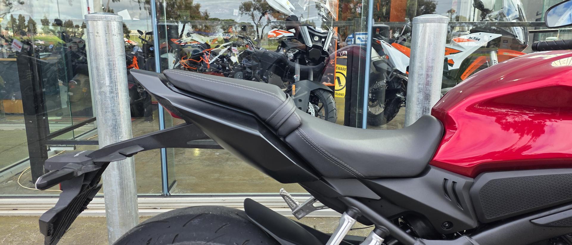 2025 HONDA CB650R SPORTS