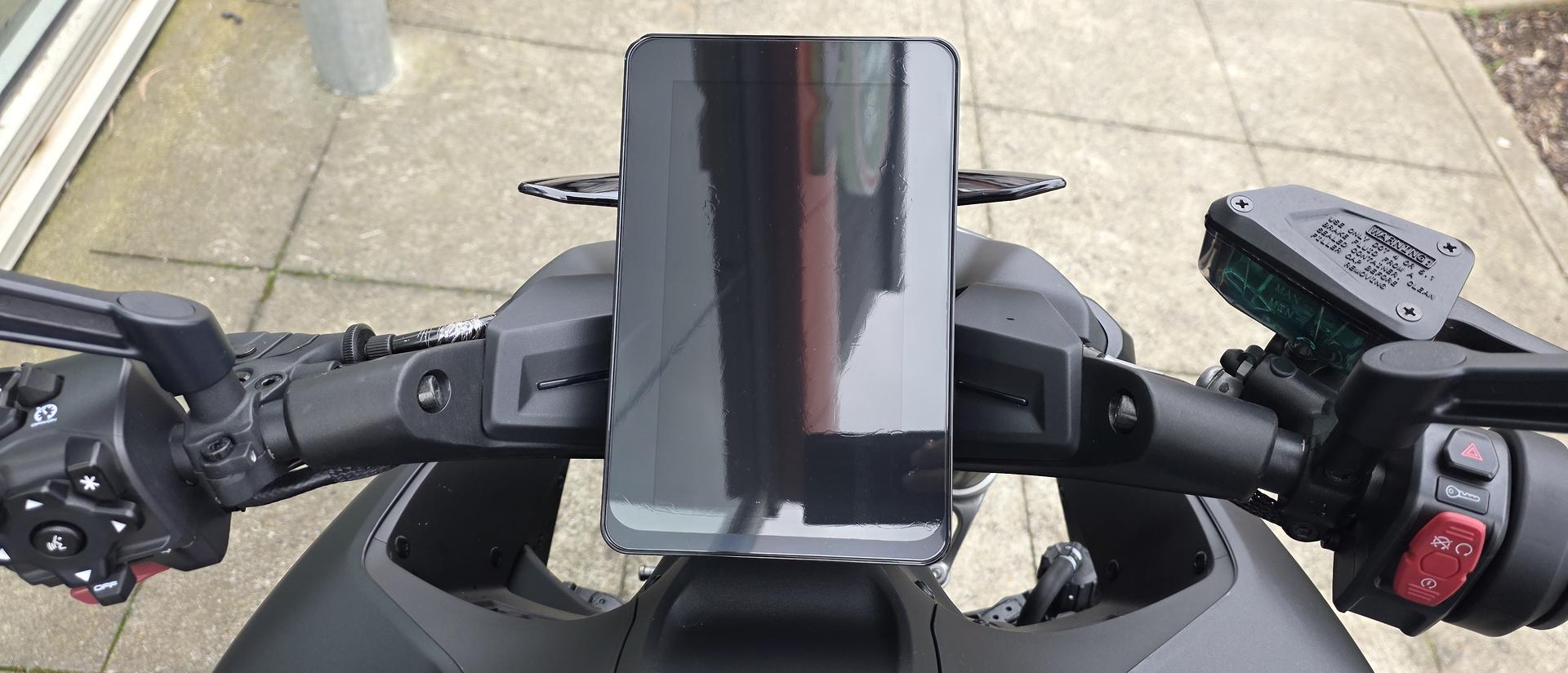 2023 CF MOTO 800 NK ADVANCED ROAD
