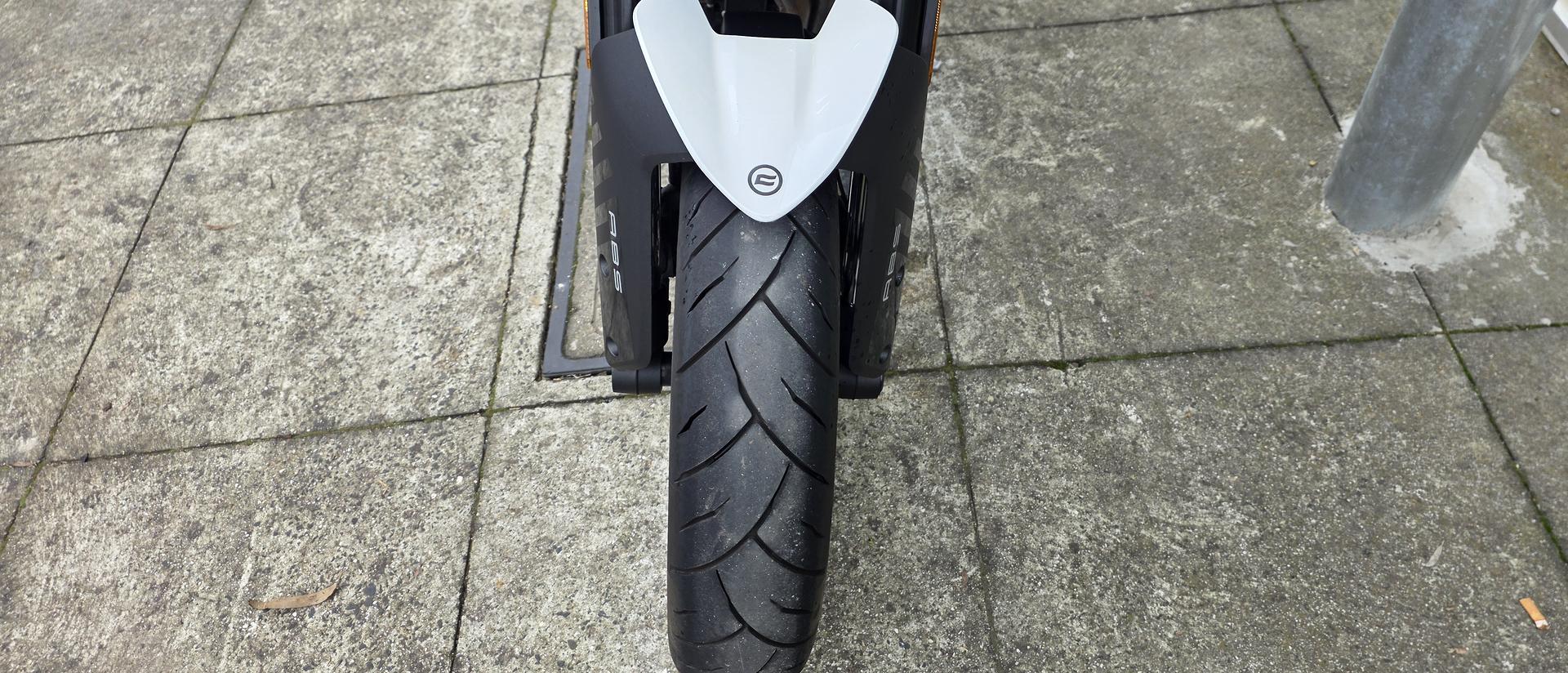 2023 CF MOTO 800 NK ADVANCED ROAD