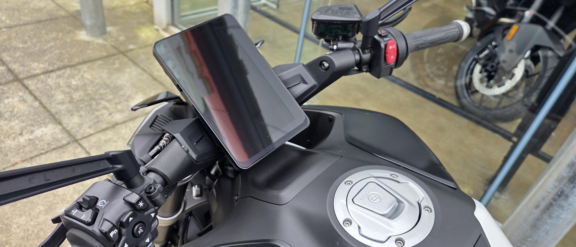 2023 CF MOTO 800 NK ADVANCED ROAD