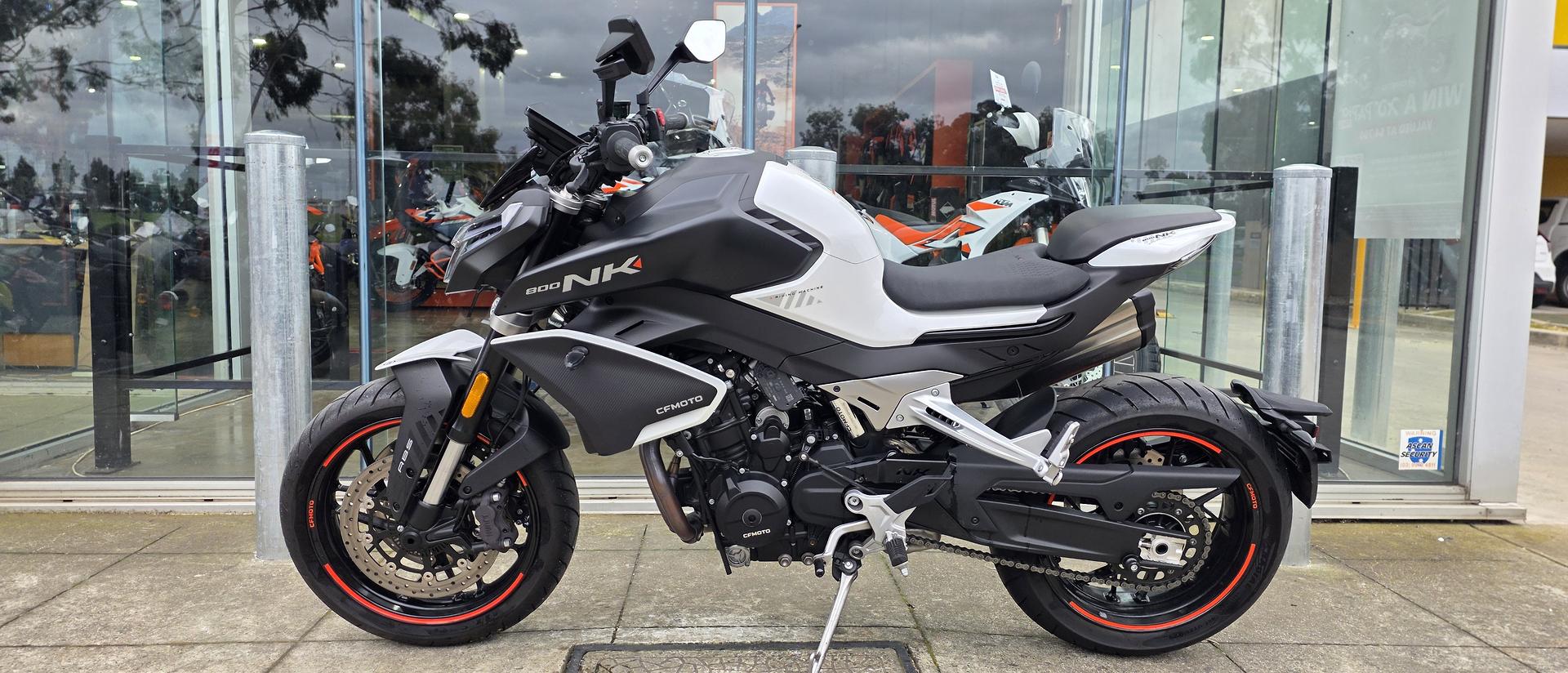 2023 CF MOTO 800 NK ADVANCED ROAD