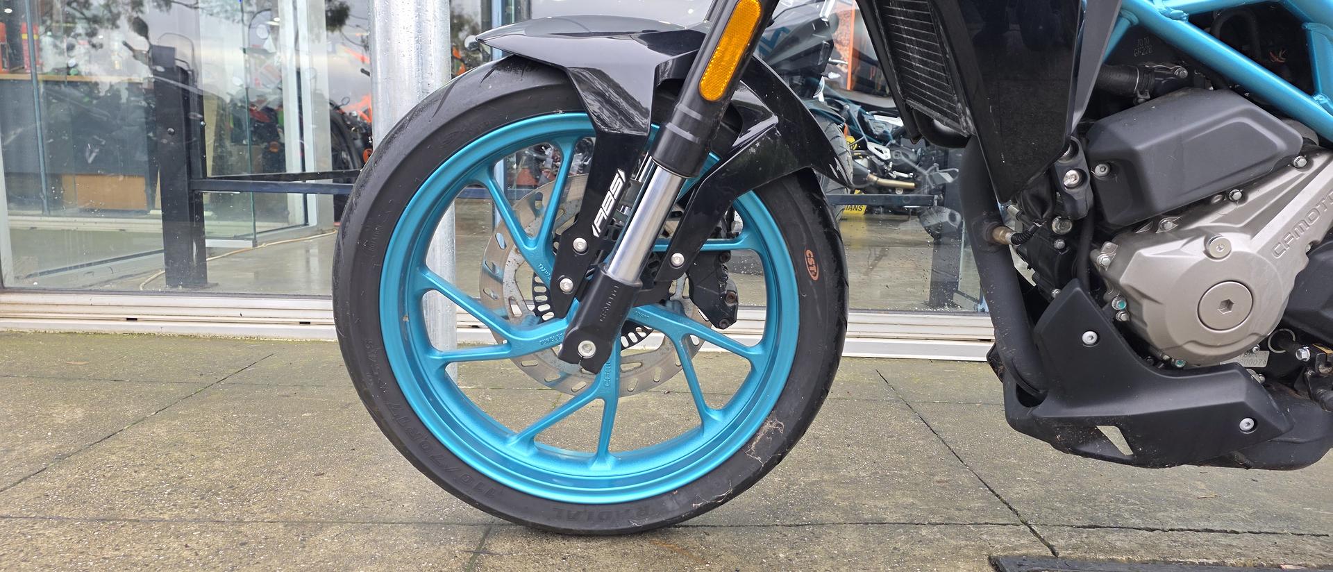 2021 CFMOTO 300 NK ABS ROAD