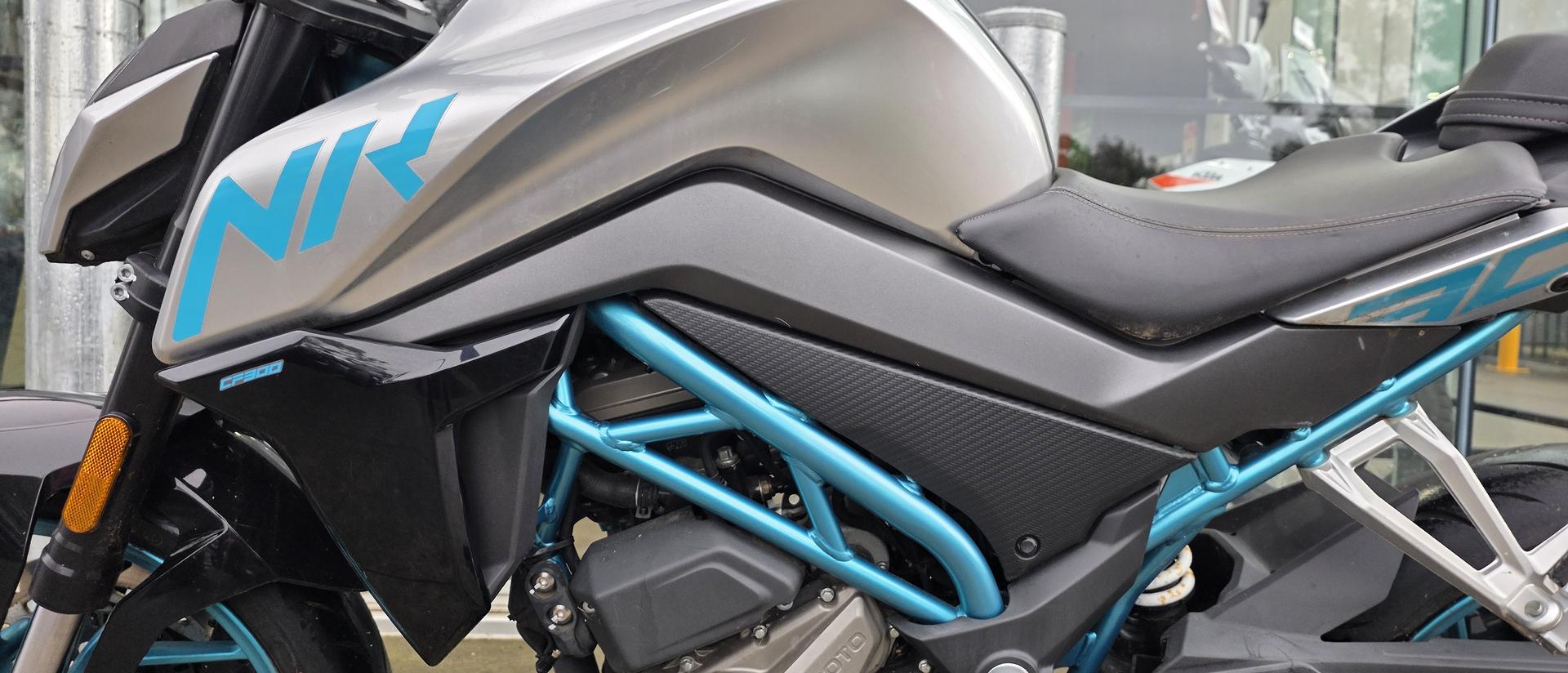 2021 CFMOTO 300 NK ABS ROAD